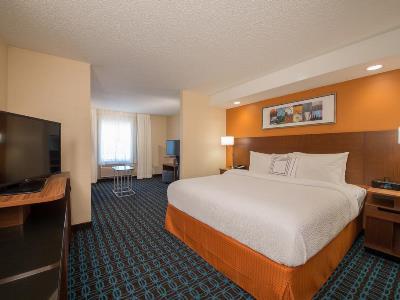 Fairfield Inn&suites Dallas Hotel